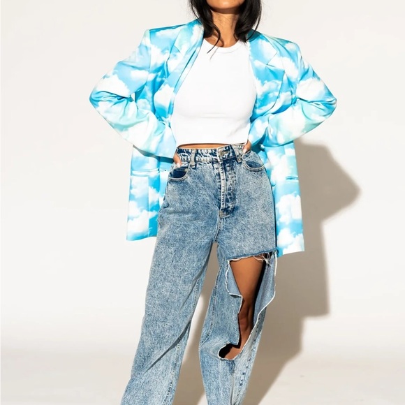 NWT Dressed in La Make Me Wanna Lala Boyfriend Blazer in Cloud Nine - Picture 9 of 9